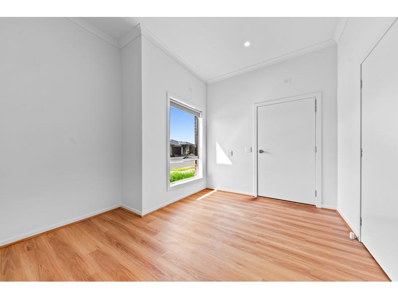 22 Farington Avenue — photo 5