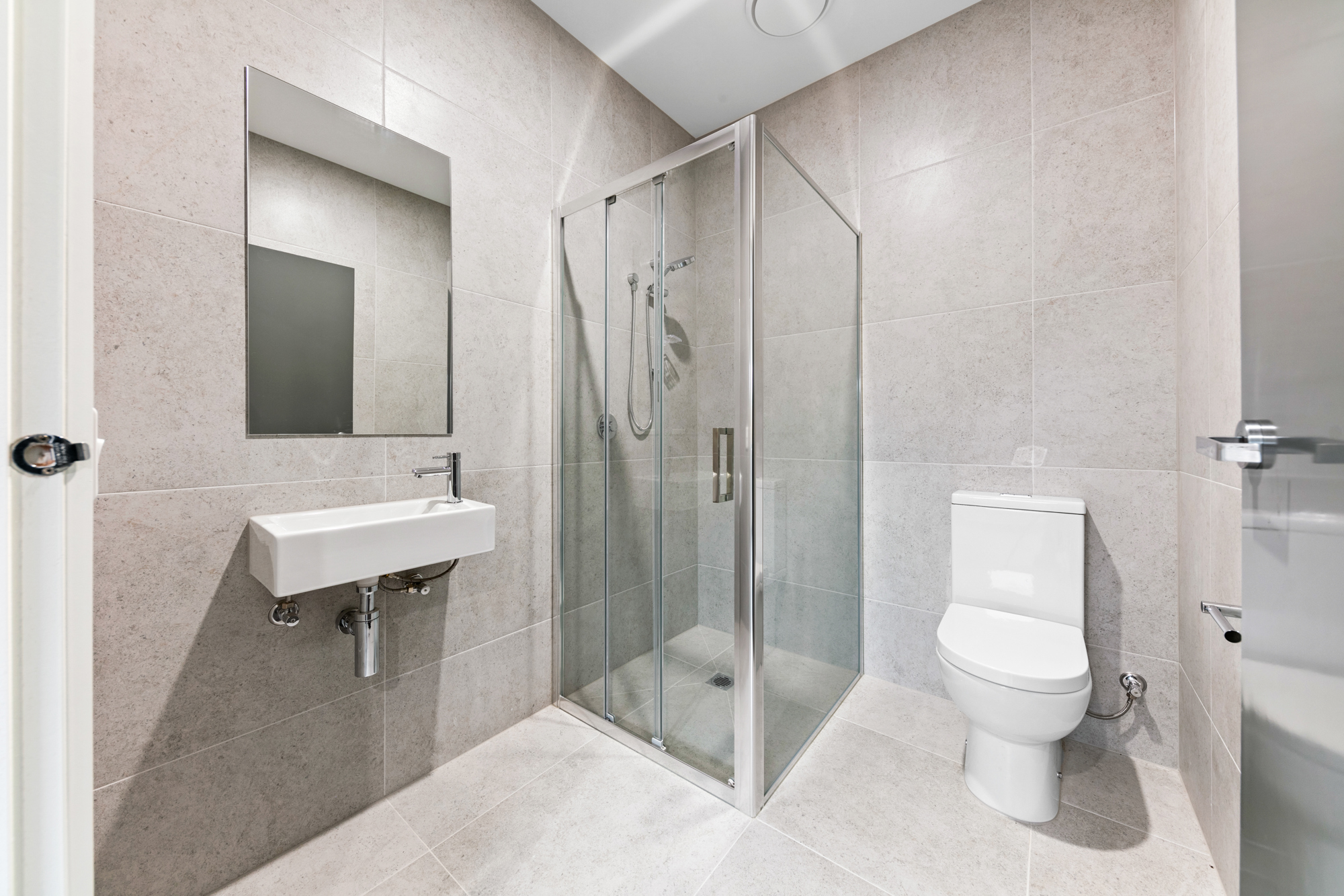 11 Exmoor Street — photo 3